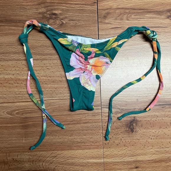 Green Floral Print Brazilian Bikini Set - Picture 5 of 10